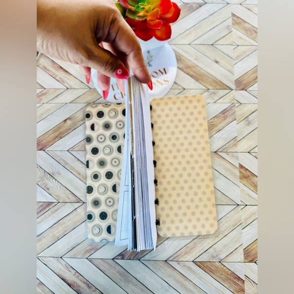 hand-crafted-office-happy-planner-skinny-mini-size-weekly-layout